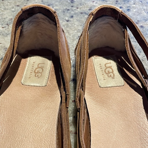UGG Women’s Cicily Slip On Chesnut Nubuck Flats 9 US - Picture 5 of 6